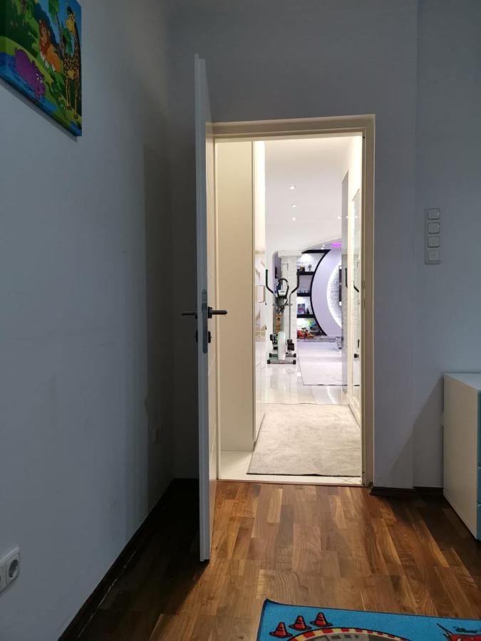 Vienna Luxus Appartment Екстер'єр фото
